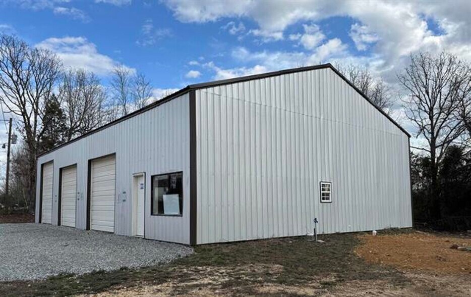 6906 62/412 Highway, Viola, AR à vendre - Photo du bâtiment - Image 2 de 10