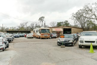 More details for 4707 N Shepherd Dr, Houston, TX - Retail for Sale
