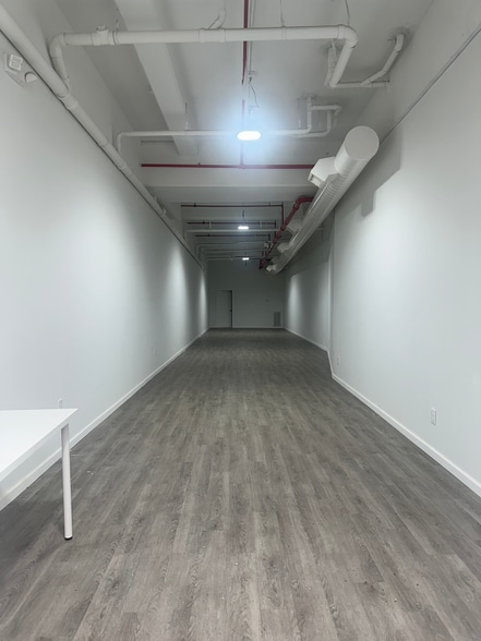 226 New Brunswick Ave, Perth Amboy, NJ for lease - Building Photo - Image 2 of 12