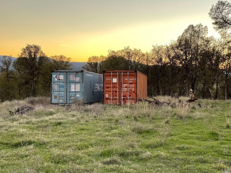 2185 Ogulin Canyon Rd, Clearlake, CA for sale - Building Photo - Image 3 of 10