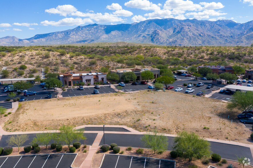 1810-1816 E Innovation Park Dr, Oro Valley, AZ à vendre - Photo du bâtiment - Image 2 de 3