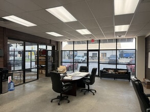432 S Mill St, Rogersville, MO for lease Interior Photo- Image 2 of 4