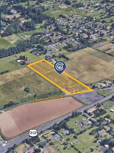 17617 SE Armstrong Cir, Happy Valley, OR for sale - Aerial - Image 2 of 3