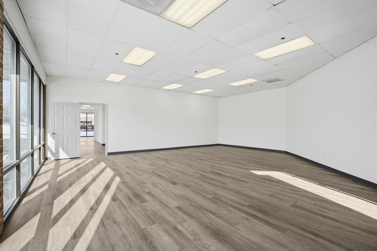 7401-7403 Lockport Pl, Lorton, VA à louer Photo intérieure- Image 1 de 24