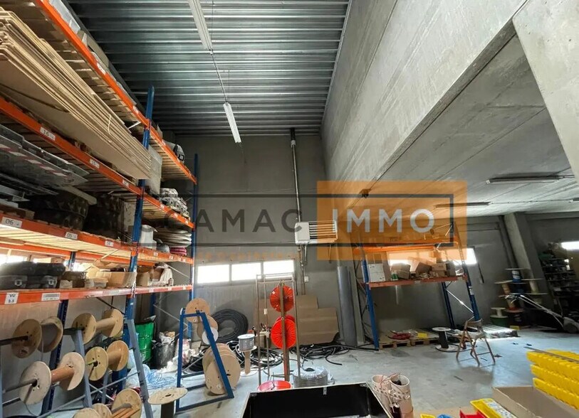 Flex in Bussy-Saint-Georges for sale - Building Photo - Image 2 of 10