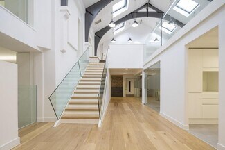 Plus de détails pour 109A Regents Park Rd, Londres - Bureau à louer