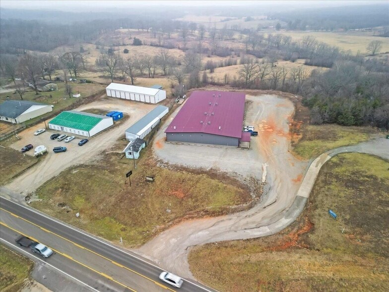 1649 W US Highway 160, West Plains, MO for sale - Primary Photo - Image 1 of 26