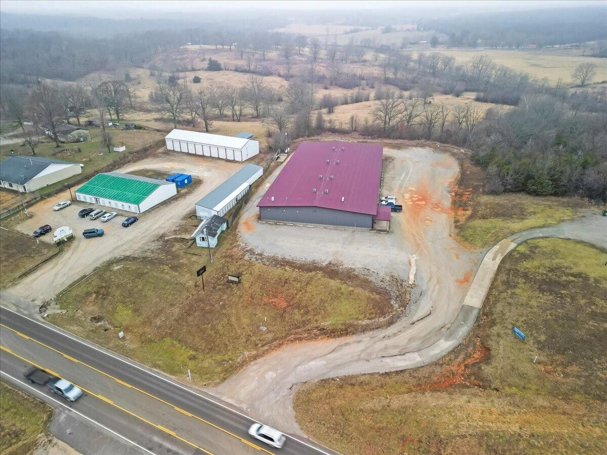 1649 W US Highway 160, West Plains, MO for sale Primary Photo- Image 1 of 27