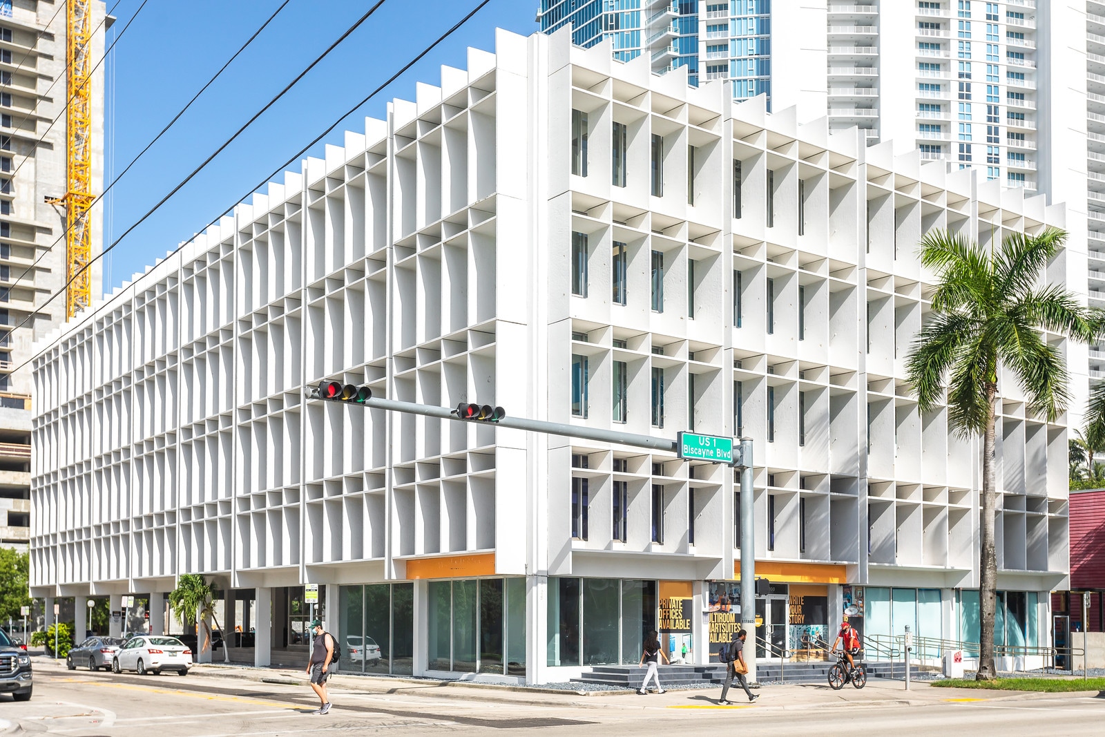 2125 Biscayne Blvd, Miami, FL à louer Photo intérieure- Image 1 de 8