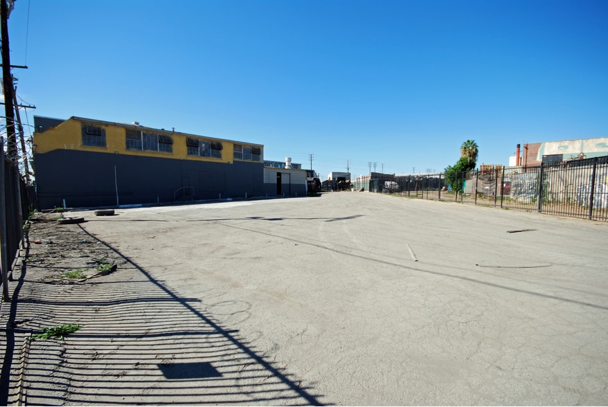 1515 S Evergreen Ave, Los Angeles, CA à louer - Photo du bâtiment - Image 1 de 6