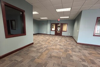 100 S College Ave, Bloomington, IN for lease Interior Photo- Image 1 of 29