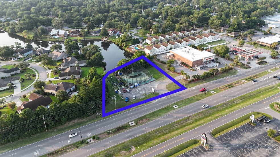 631 US-17 BUS, Surfside Beach, SC for sale - Primary Photo - Image 1 of 3