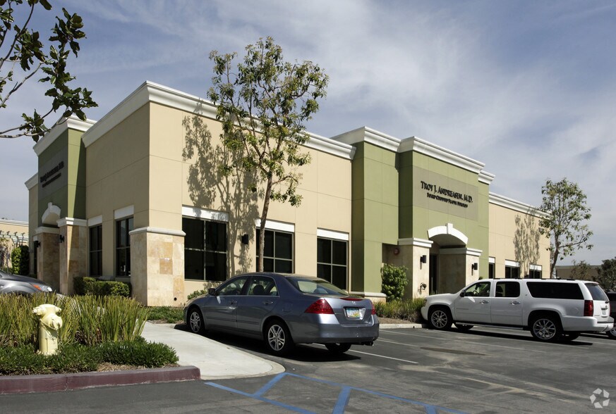 3333 Concours, Ontario, CA à vendre - Photo principale - Image 1 de 3