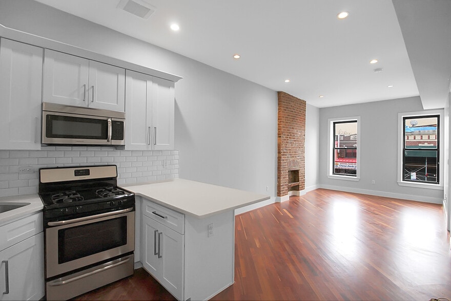 1419 Saint Johns Pl, Brooklyn, NY for sale - Building Photo - Image 2 of 9