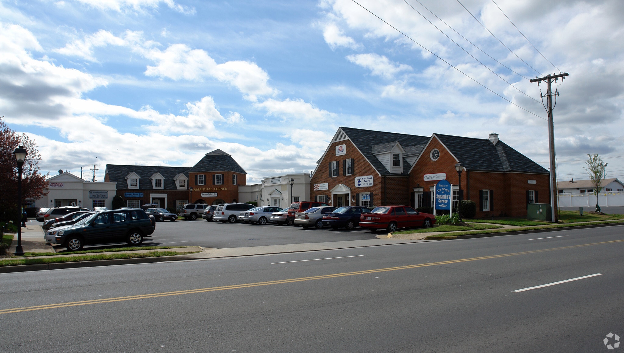 8755-8785 Mathis Ave, Manassas, VA à louer Photo principale- Image 1 de 9