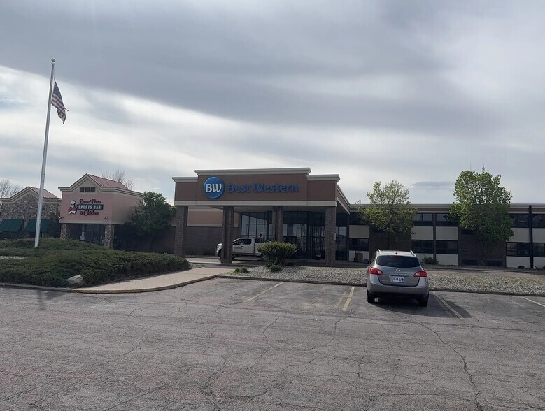 1607 E Highway 50, Yankton, SD for sale - Building Photo - Image 3 of 18