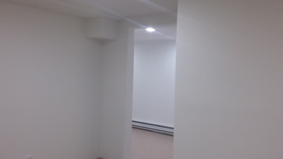 68 Schraalenburgh Rd, Harrington Park, NJ for lease - Building Photo - Image 2 of 10