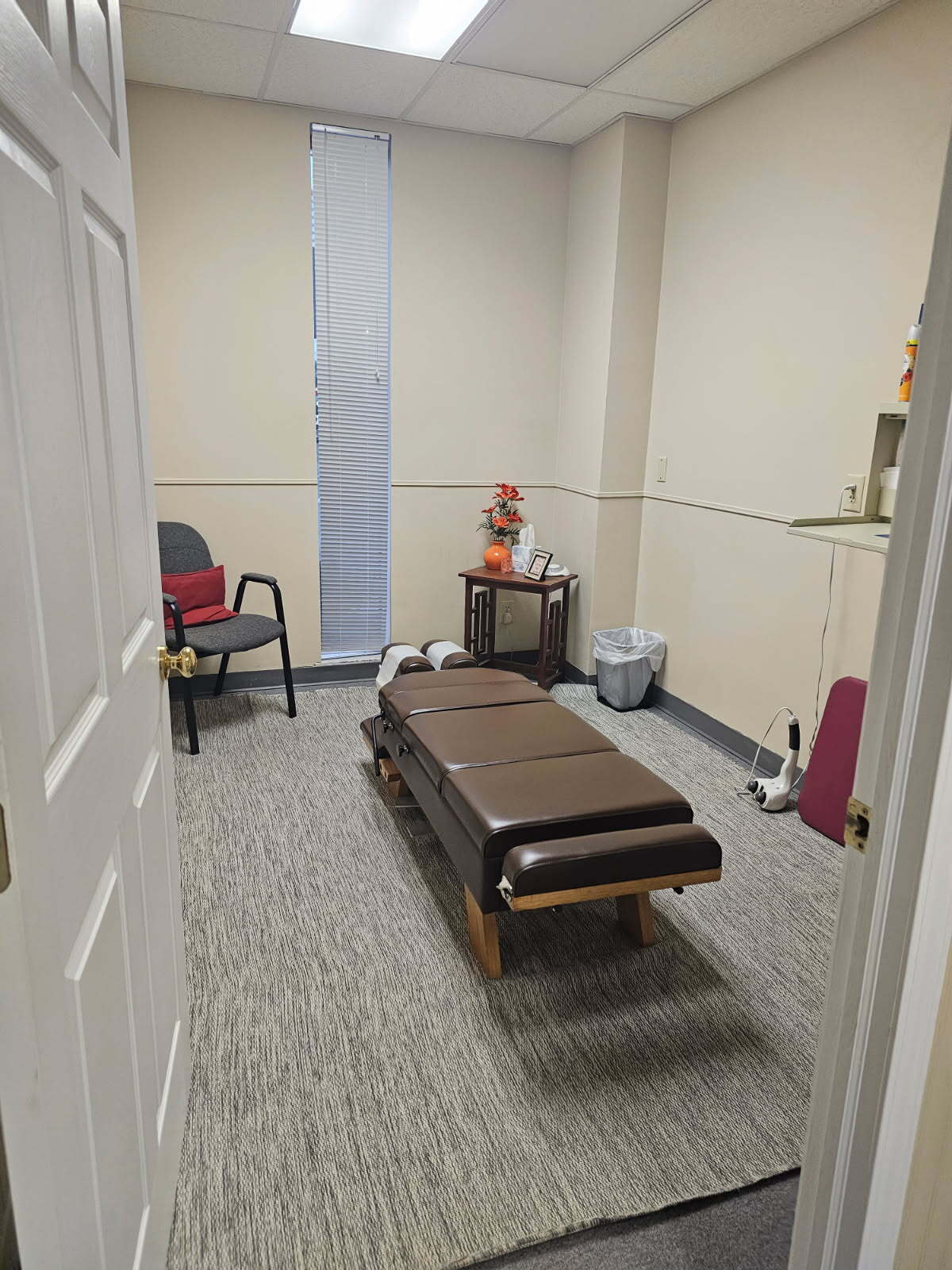 611 E Weber Rd, Columbus, OH for lease Interior Photo- Image 1 of 8