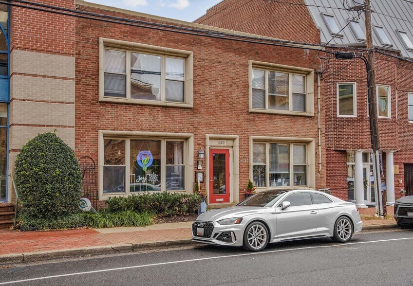 1420 Prince St, Alexandria, VA à vendre - Photo du bâtiment - Image 2 de 57
