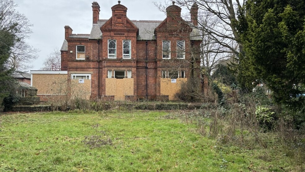 1A Pelham Rd, Grimsby for sale - Primary Photo - Image 1 of 5