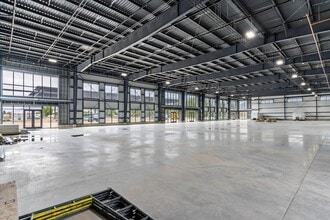 1166 N 2000 W, Farr West, UT for lease Interior Photo- Image 1 of 12