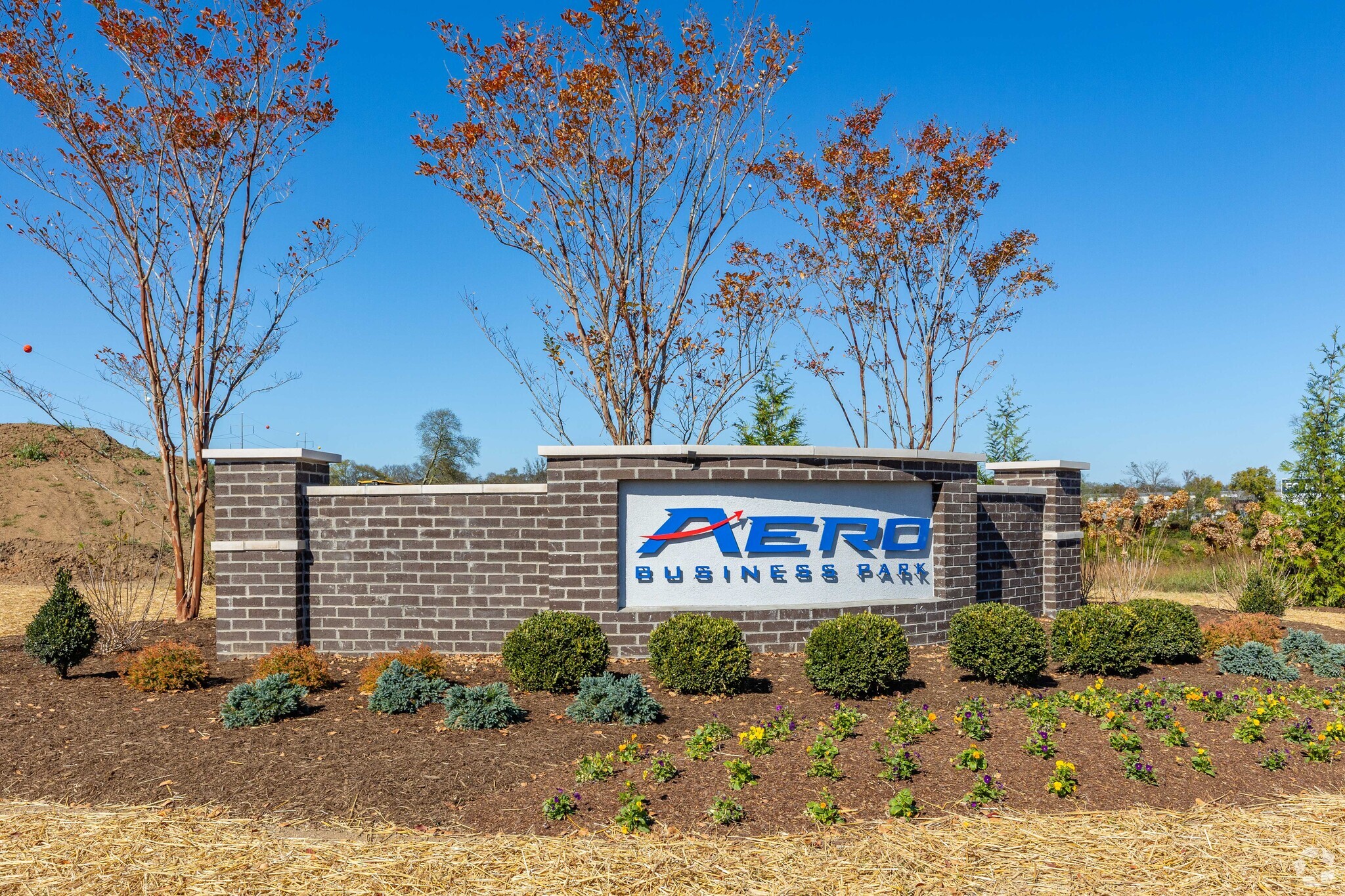 815 Aviation Ln, Gallatin, TN for lease Primary Photo- Image 1 of 24