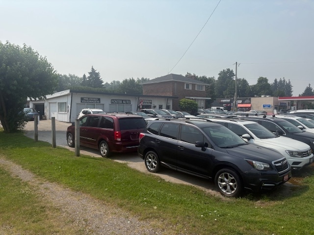 238 Dundas St E, Hamilton, ON for sale - Primary Photo - Image 1 of 2