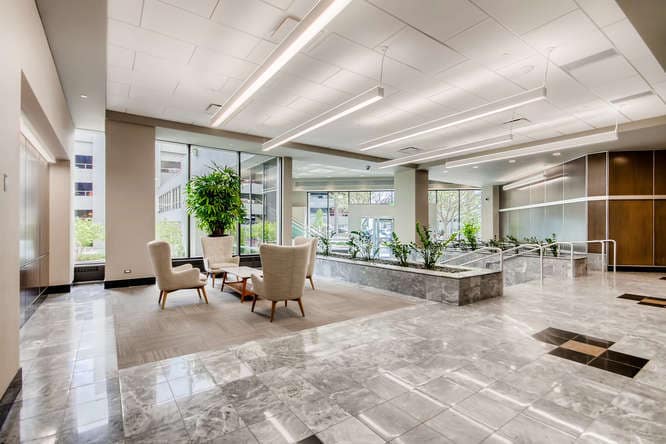 3900 E Mexico Ave, Denver, CO à louer - Photo intérieure - Image 3 de 11