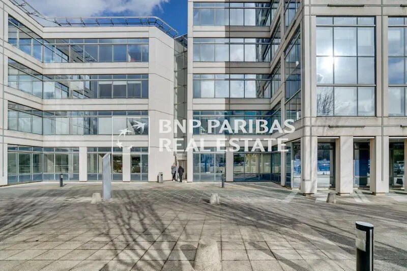 47 Allée Des Impressionnistes, Villepinte for sale - Building Photo - Image 2 of 9