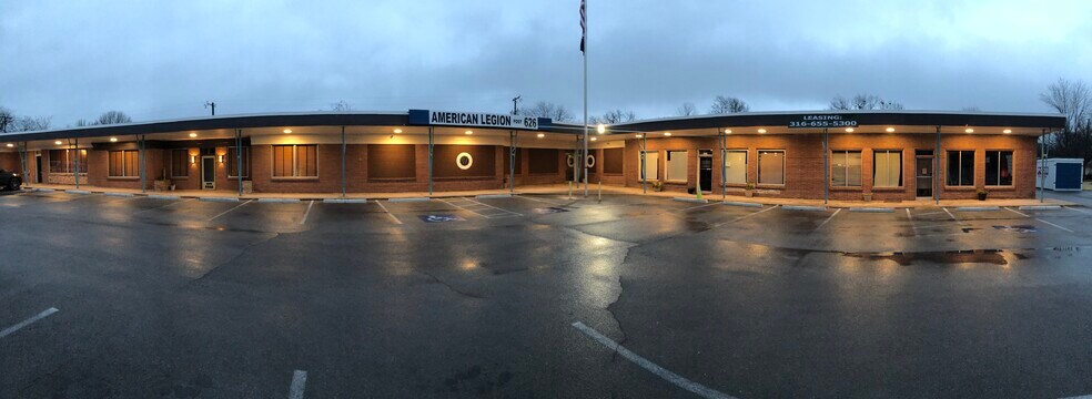 1109-1137 Burton Hill Rd, Fort Worth, TX à louer - Photo du bâtiment - Image 1 de 15