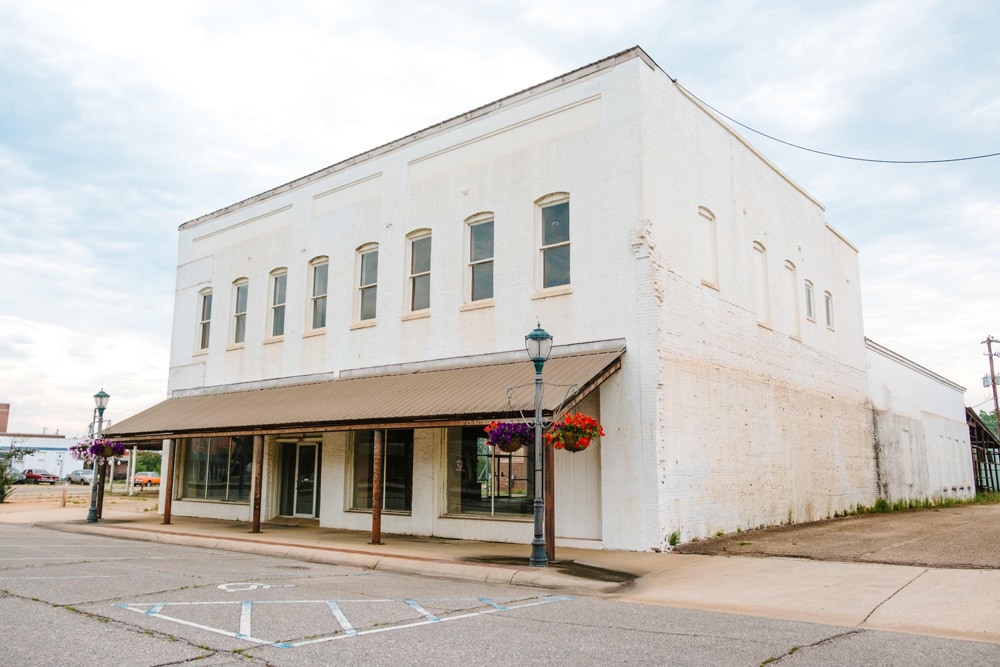 118 Saint Joseph Ave, Brewton, AL for sale Primary Photo- Image 1 of 22