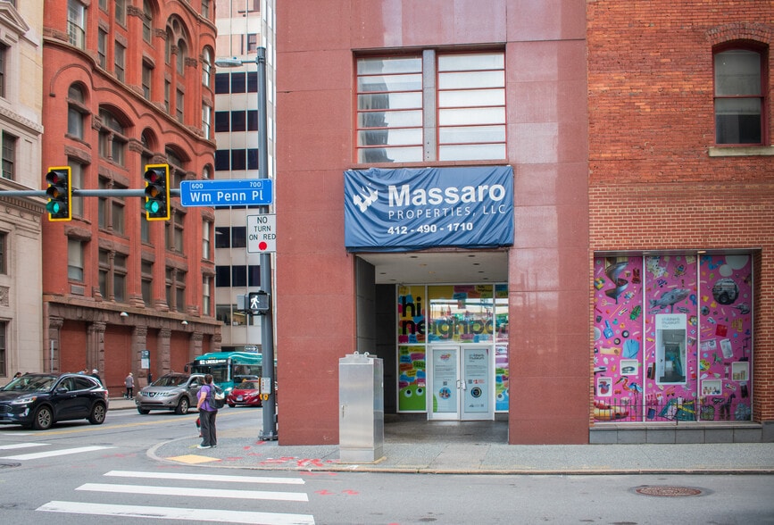 421 Seventh Ave, Pittsburgh, PA for lease - Building Photo - Image 3 of 3
