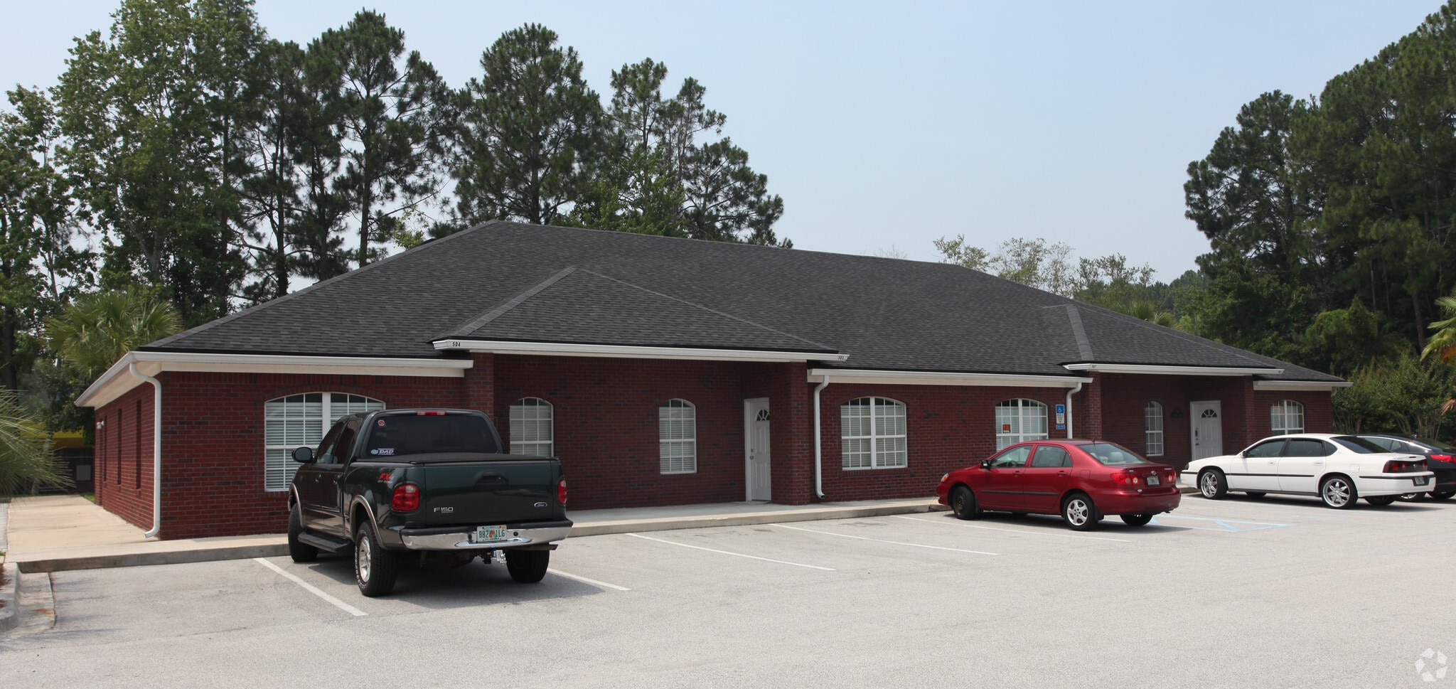 9957 Moorings Dr, Jacksonville, FL for lease Primary Photo- Image 1 of 12