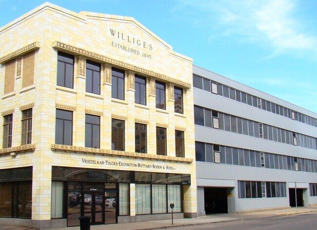 Plus de détails pour 613 & 619 Pierce St, Sioux City, IA - Bureau à vendre