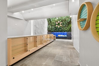 242 E 58th St, New York, NY for lease Interior Photo- Image 2 of 14