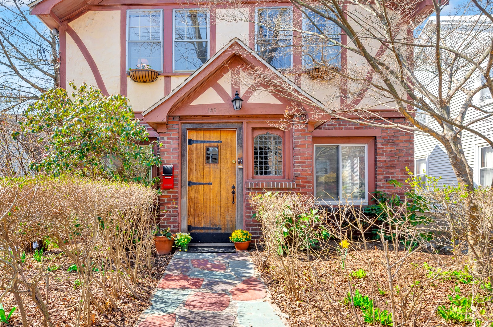 126 Westbourne Ter, Brookline, MA for sale Primary Photo- Image 1 of 58