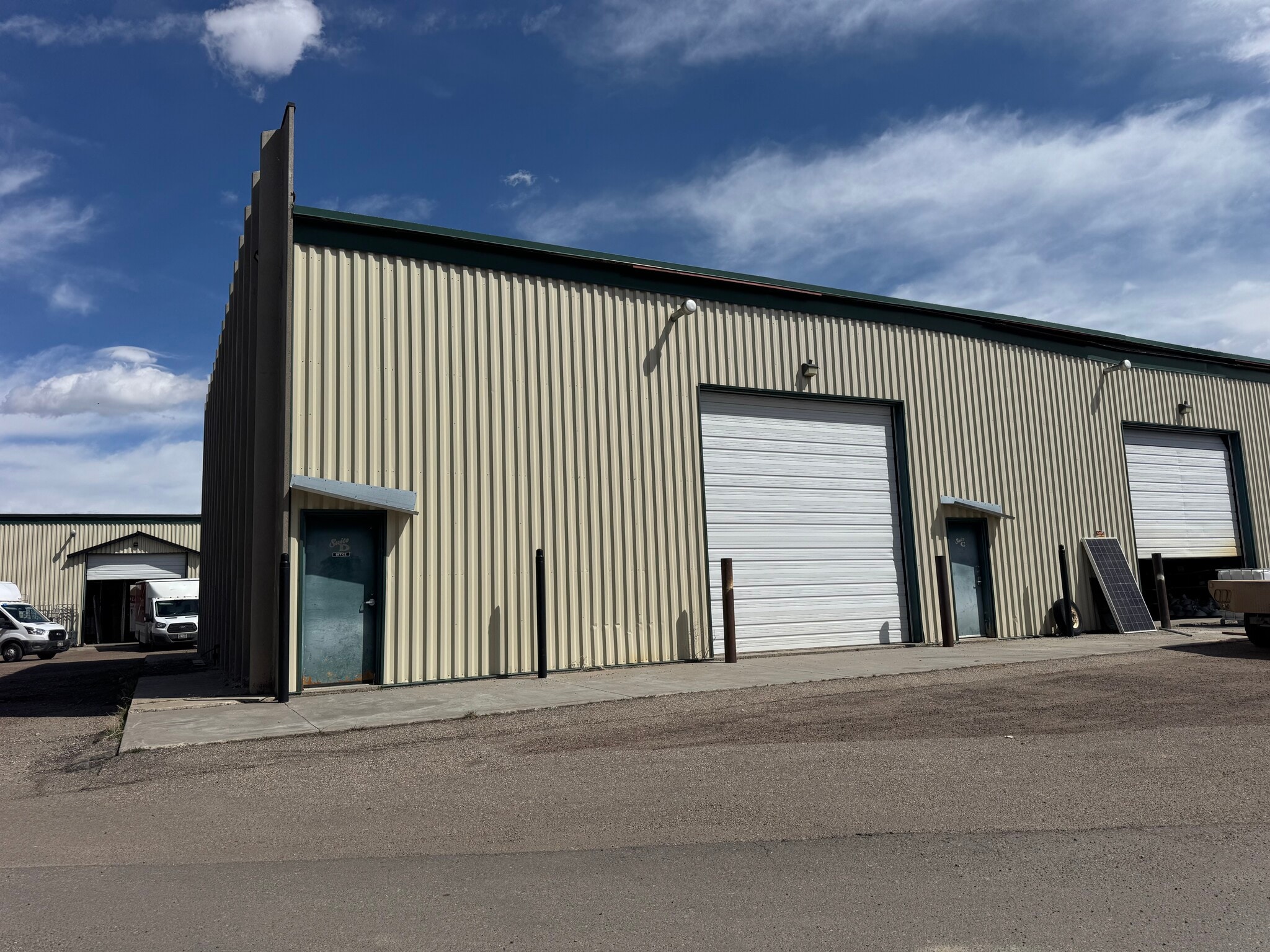 253 Bear River Dr, Evanston, WY for lease Primary Photo- Image 1 of 4