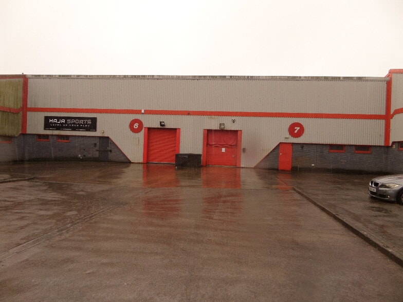 New St, Bridgend à louer - Photo du bâtiment - Image 3 de 3
