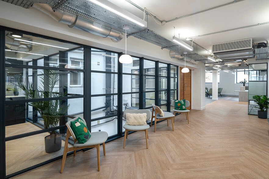 24-32 Stephenson way, London for lease - Interior Photo - Image 3 of 10