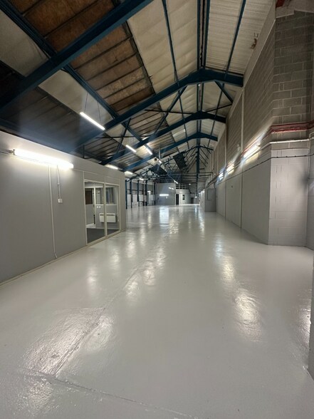 Shool Road, Chesterfield for lease - Building Photo - Image 1 of 2