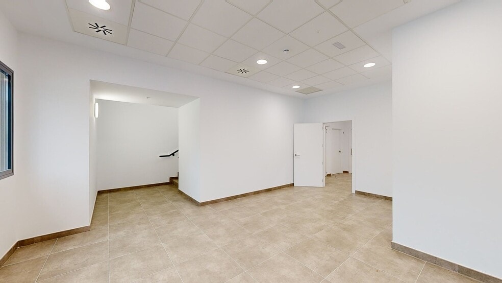 Calle de la Resina, 16-20, Madrid, Madrid à louer - Numérisation 3D de Matterport - Image 2 de 23