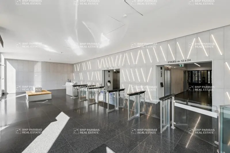 Bureau dans Marseille à louer - Hall d’entrée - Image 3 de 22