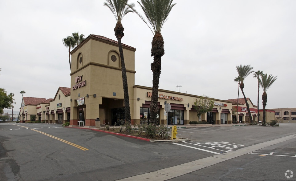 4030-4120 N Harbor Blvd, Fullerton, CA for sale - Building Photo - Image 2 of 13