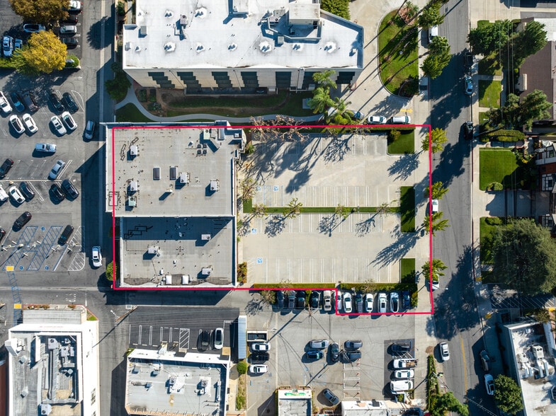 665 W Naomi Ave, Arcadia, CA for lease - Building Photo - Image 3 of 8