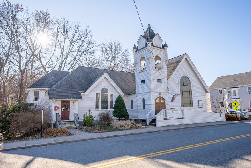 35 School St, Acton, MA à vendre - Photo du bâtiment - Image 2 de 24