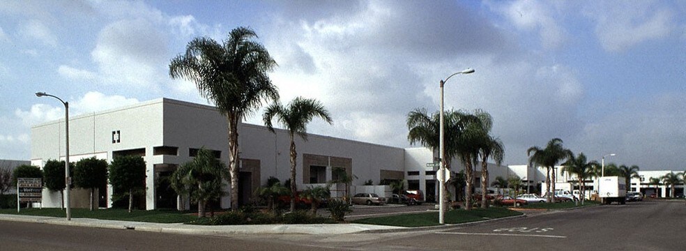 941 Via Rodeo, Placentia, CA for lease - Building Photo - Image 2 of 6