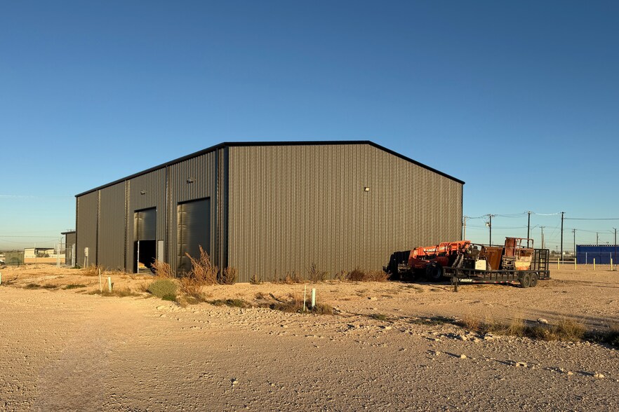 4728 TX-18, Monahans, TX à vendre - Photo du bâtiment - Image 2 de 4