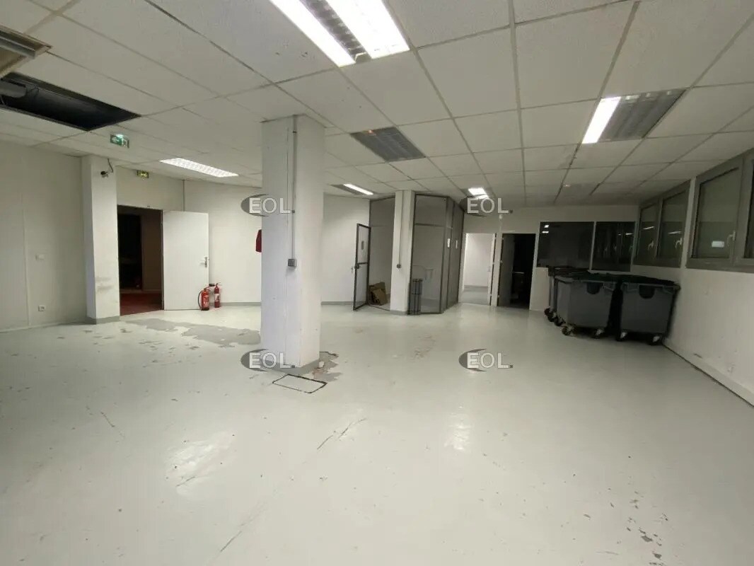 Flex in Épinay-sur-Orge for lease Interior Photo- Image 1 of 4