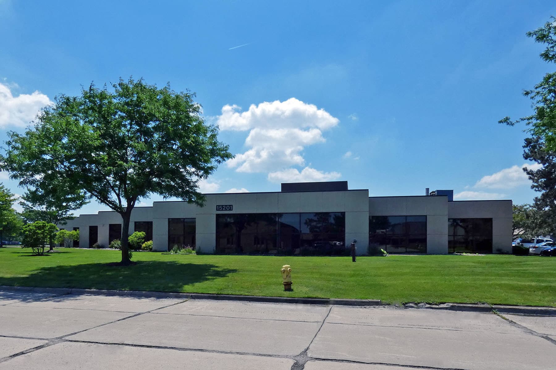 15201 Mercantile Dr, Dearborn, MI for lease Primary Photo- Image 1 of 3