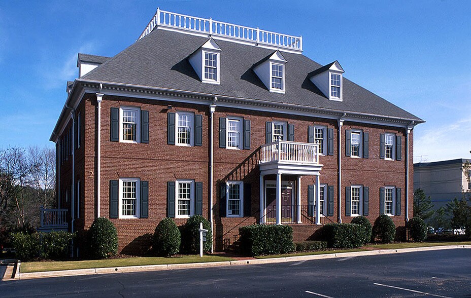 750 Hammond Dr NE, Atlanta, GA à louer - Photo du bâtiment - Image 2 de 13